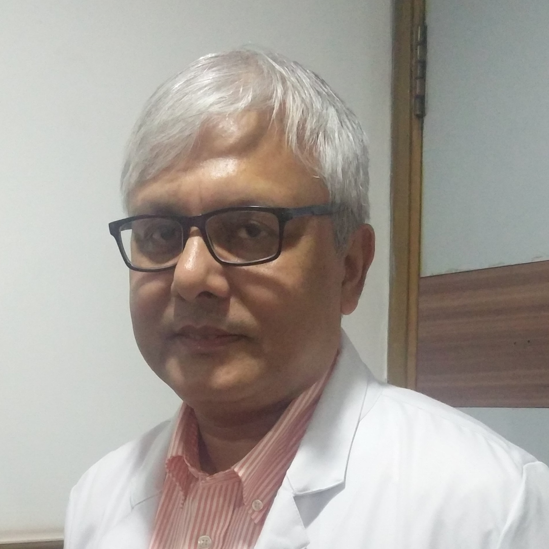 Dr. Somdutt Prasad Ophthalmology Fortis Hospital & Kidney Institute, Kolkata